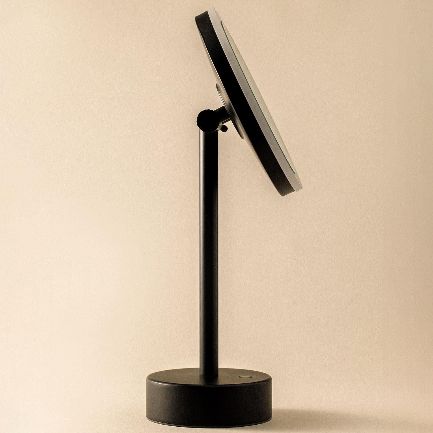 Magnifying Mirror X5 Led Light Chrome Usb Port Architect Collection