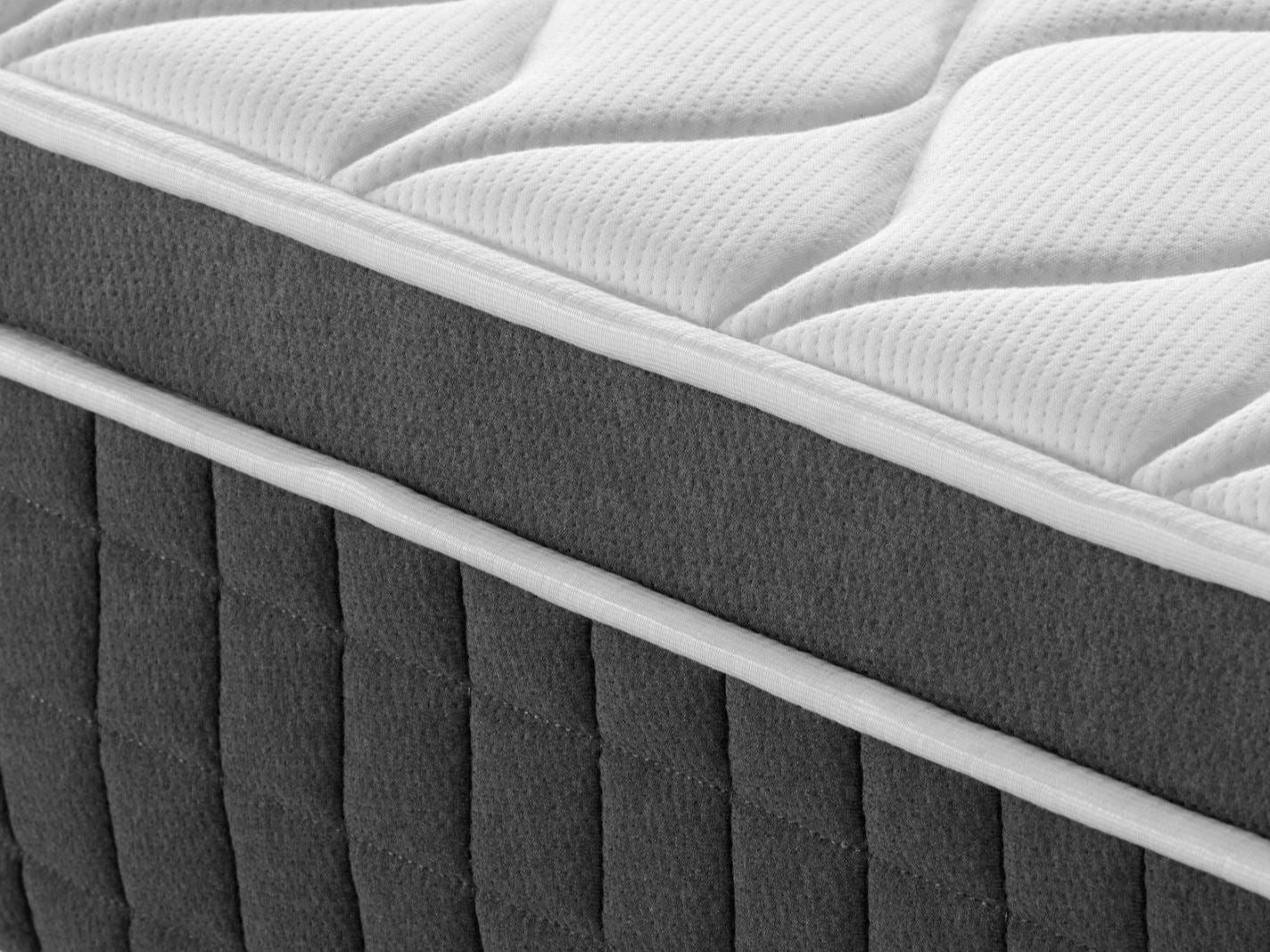Cool Memory Hybrid Mattress | Small Double | Classic White