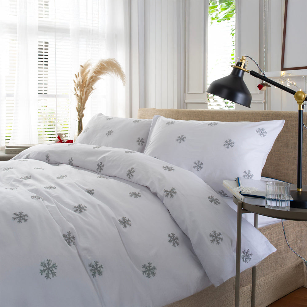Snowflake Grey 100% Cotton Duvet Cover | Super King | Gray