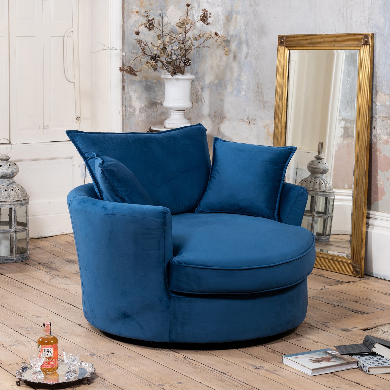 Havana Velvet Swivel Base Cuddle Chair | Blue