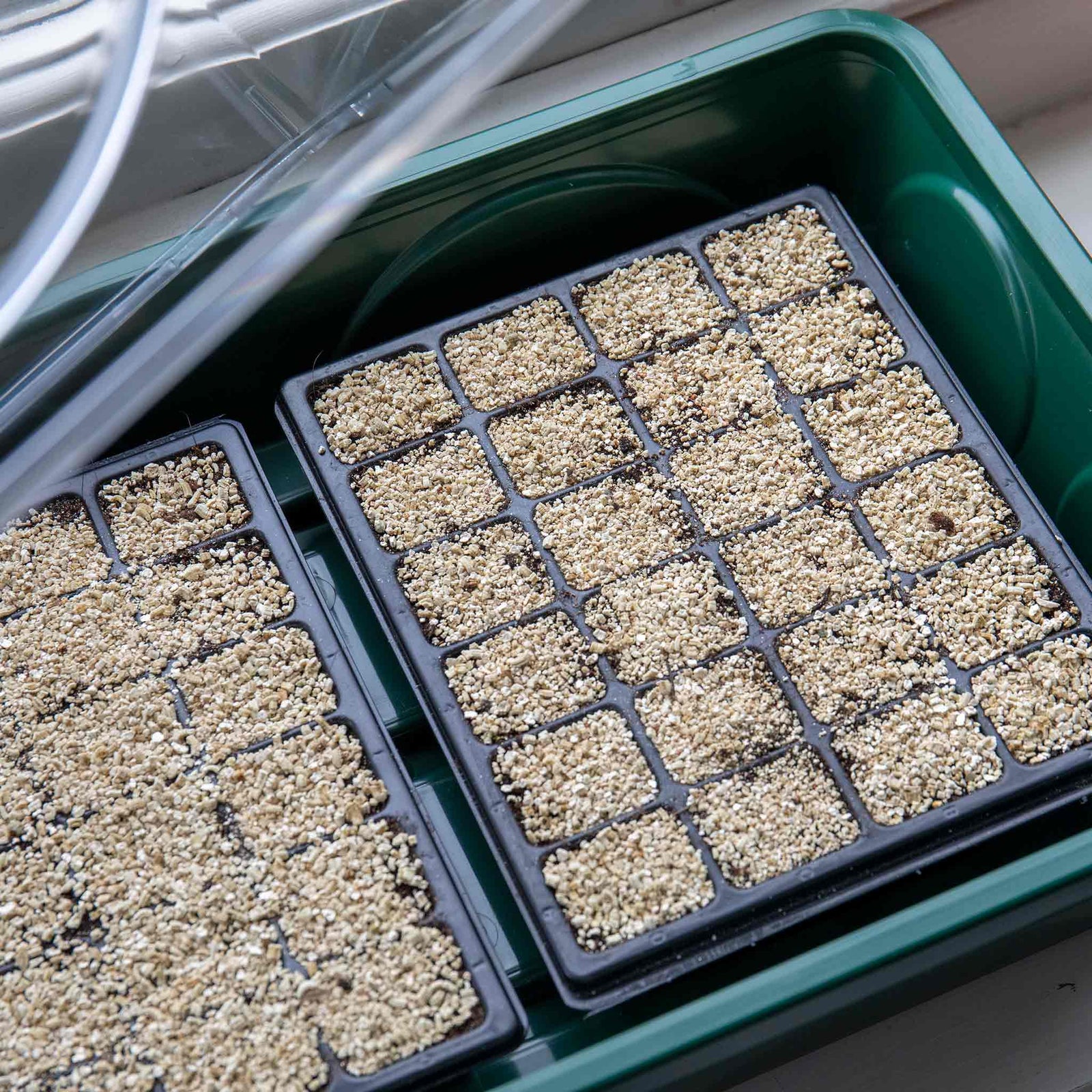 Vermiculite 100l - Horticultural Grade Water-retaining Mineral | Set-of-1