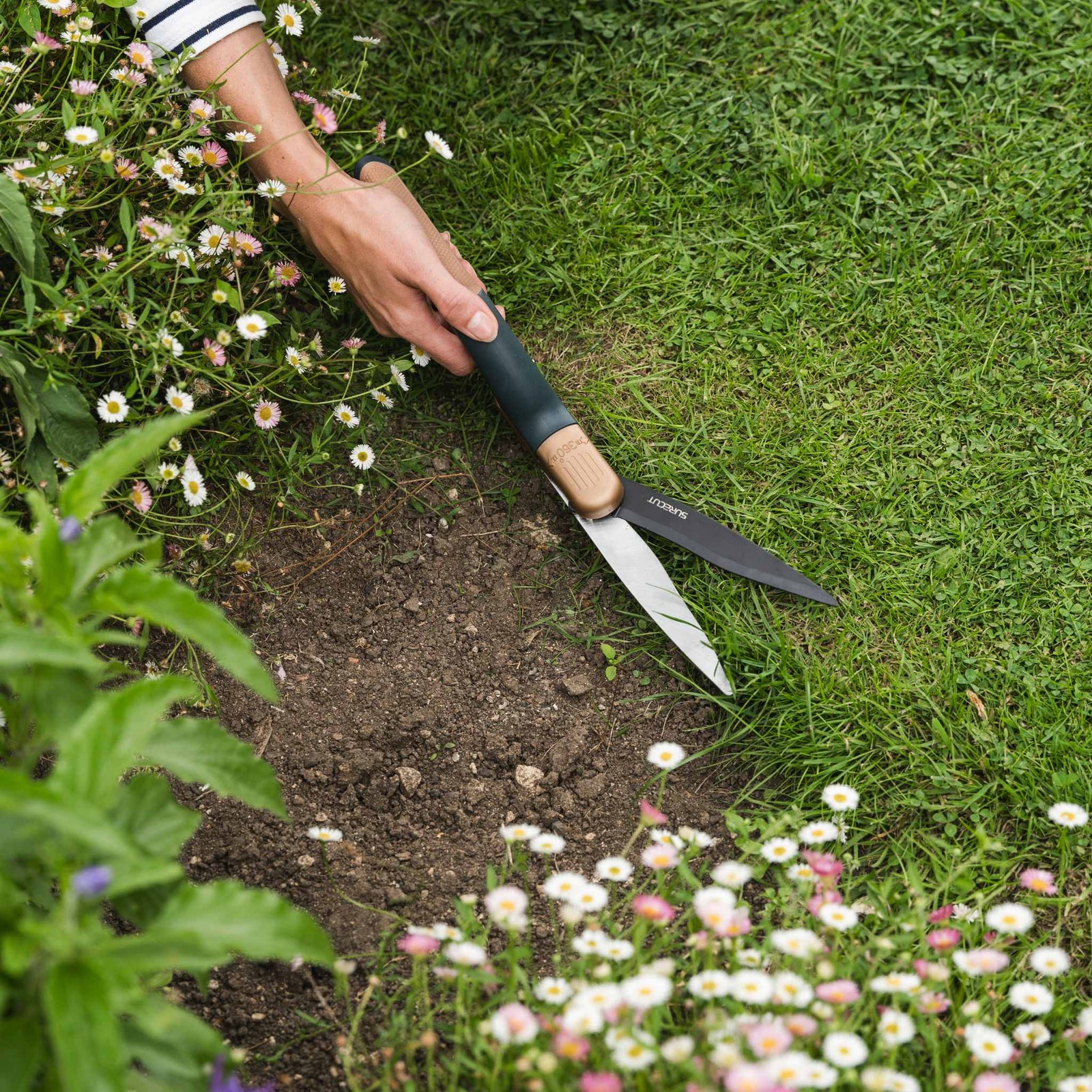 Surecut Single-handed Grass Shears With 360 Degree Rotating Head