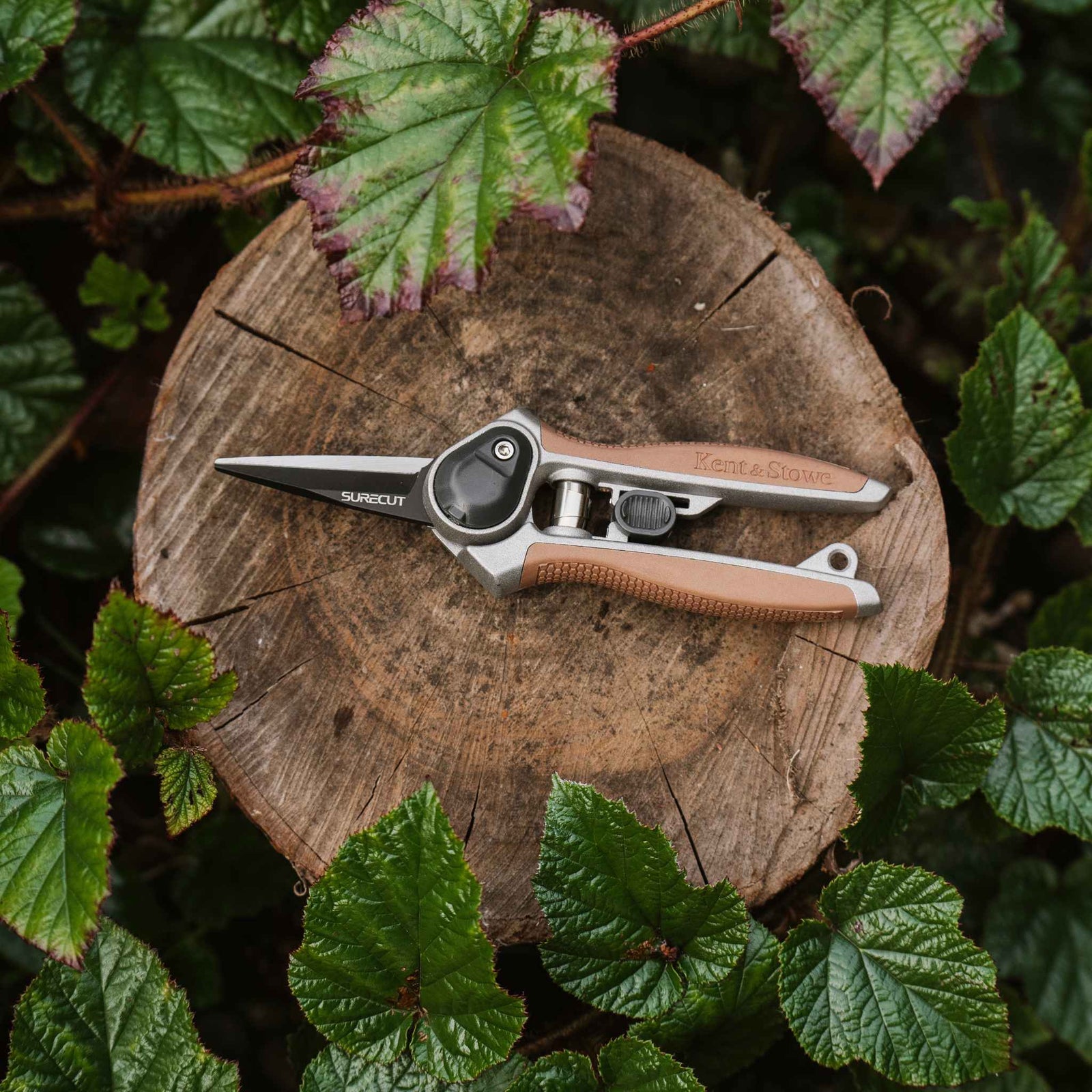 Garden Life Flower Snips, Lightweight Aluminium, Sk5 Steel Blade, 6mm Cutting Diameter | Single