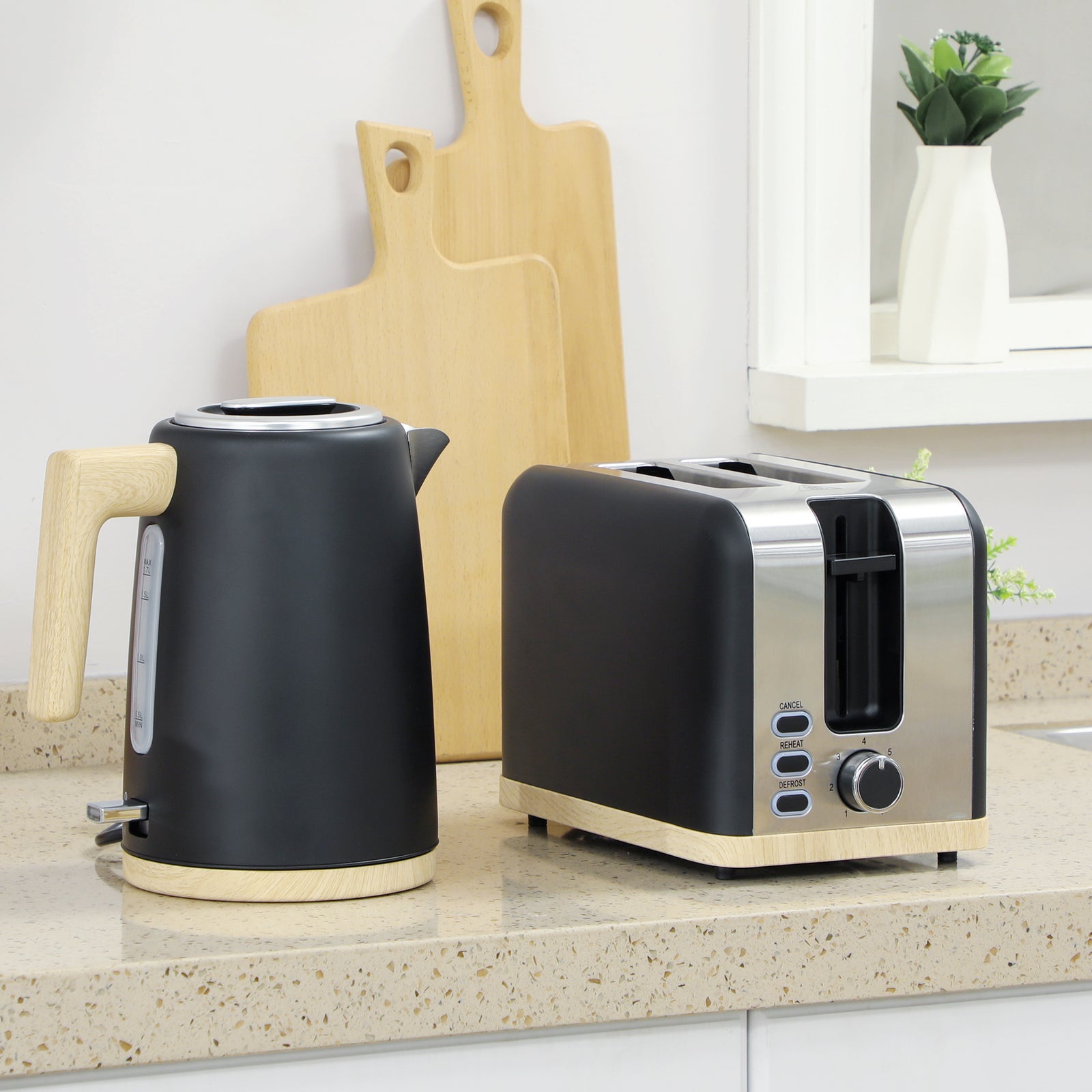 1.7l Electric Fast Boil Kettle And 2 Slice Toaster Set | Black
