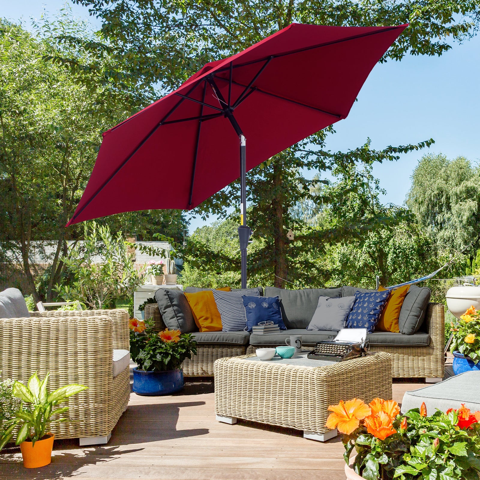 2.6m Patio Umbrella With Tilt Crank | Red