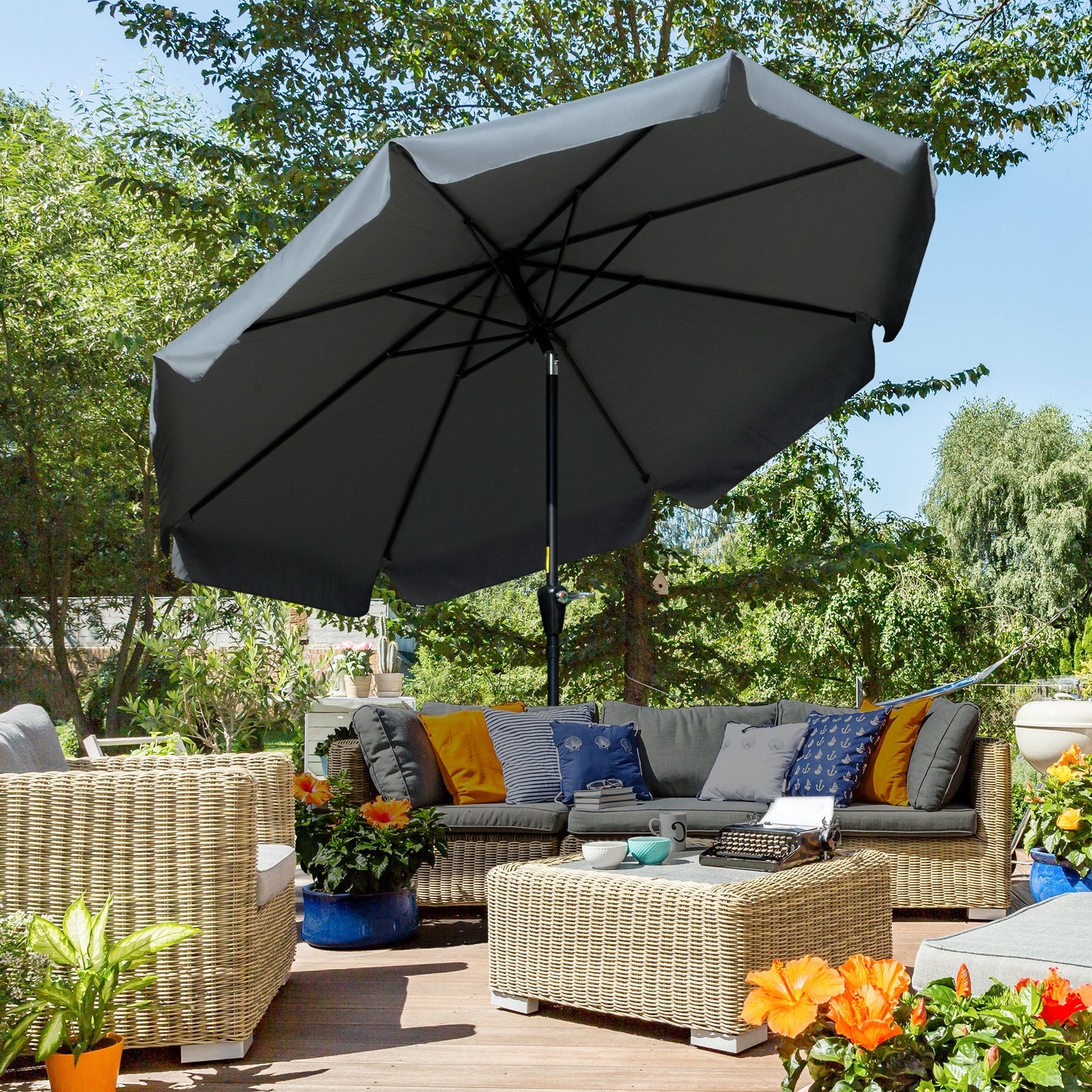 2.7m Patio Umbrella With Crank Garden Parasol | Grey