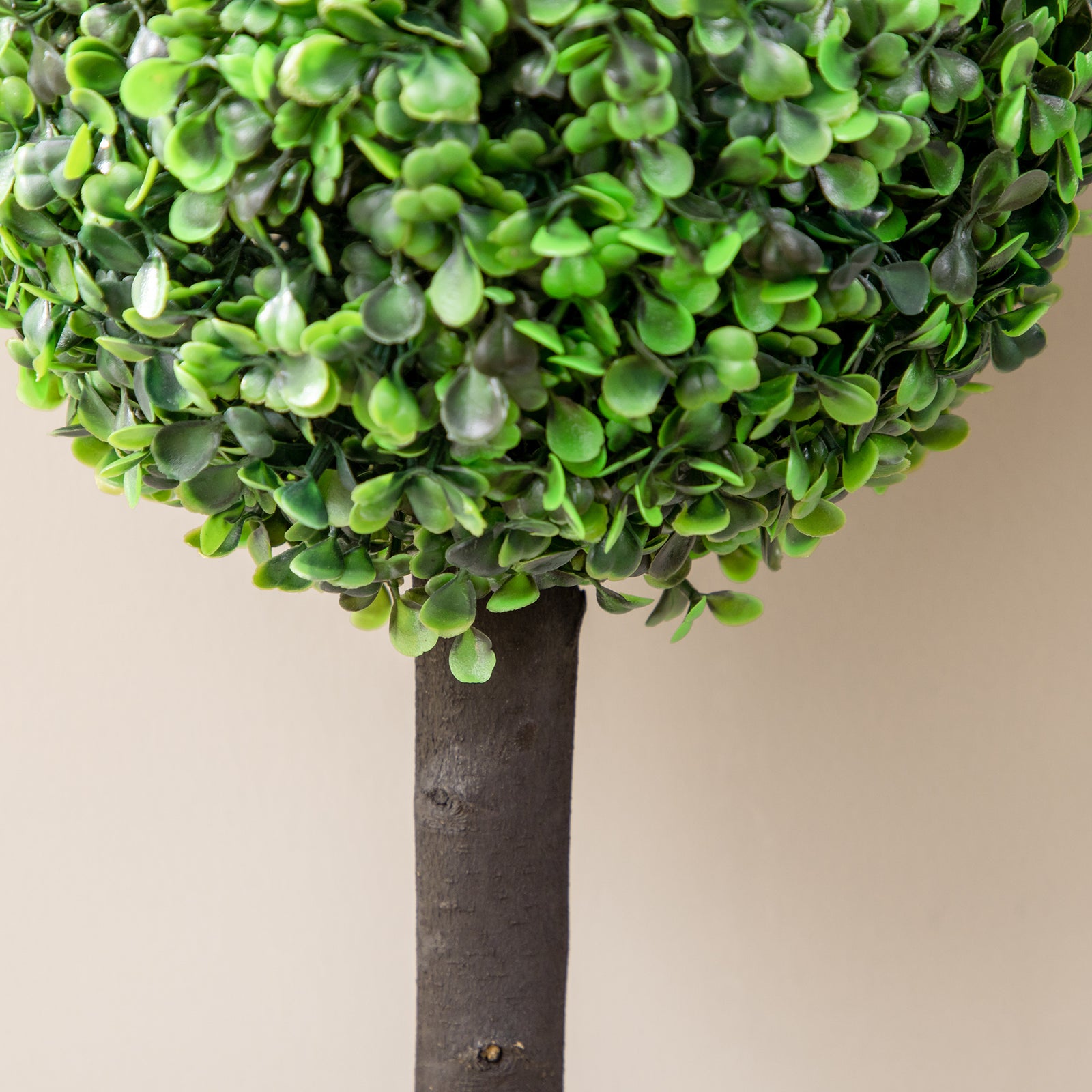 Set Of 2 60cm Potted Artificial Plants Boxwood Ball Trees