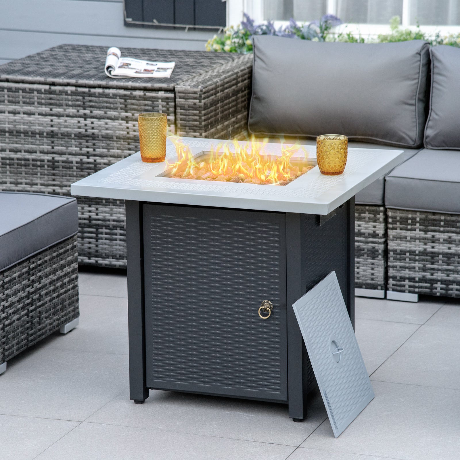 Propane Fire Pit Table 40000 Btu W/ Lava Rocks