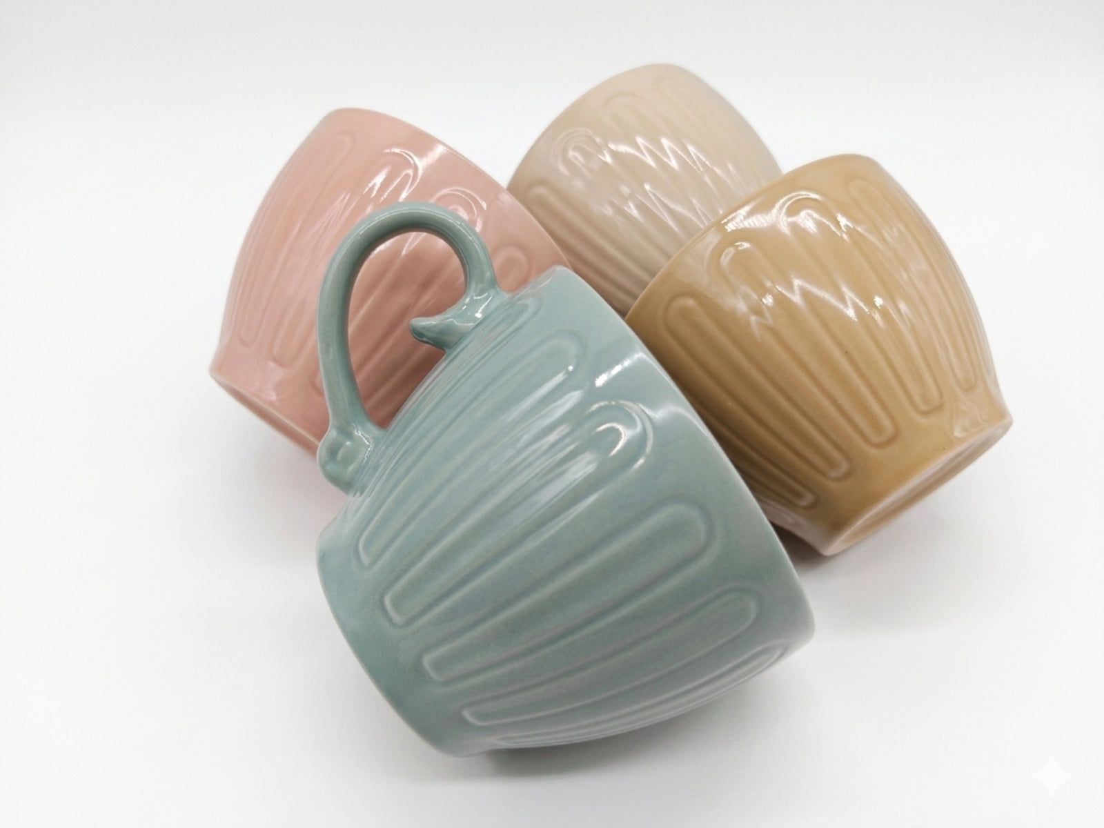 Ceramic Coffee Mugs 4pc Set 15oz Large Tea Cups Assorted Colours Scrolled Handle