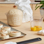 Clear Transparent Food Mixing Bowl With An Easy-to-pour Spout 0.8 L