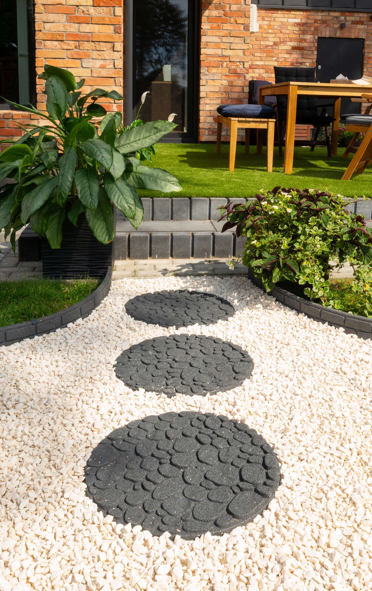 Rubber Garden Stepping Stones - River Rock | Set of 2 | Grey