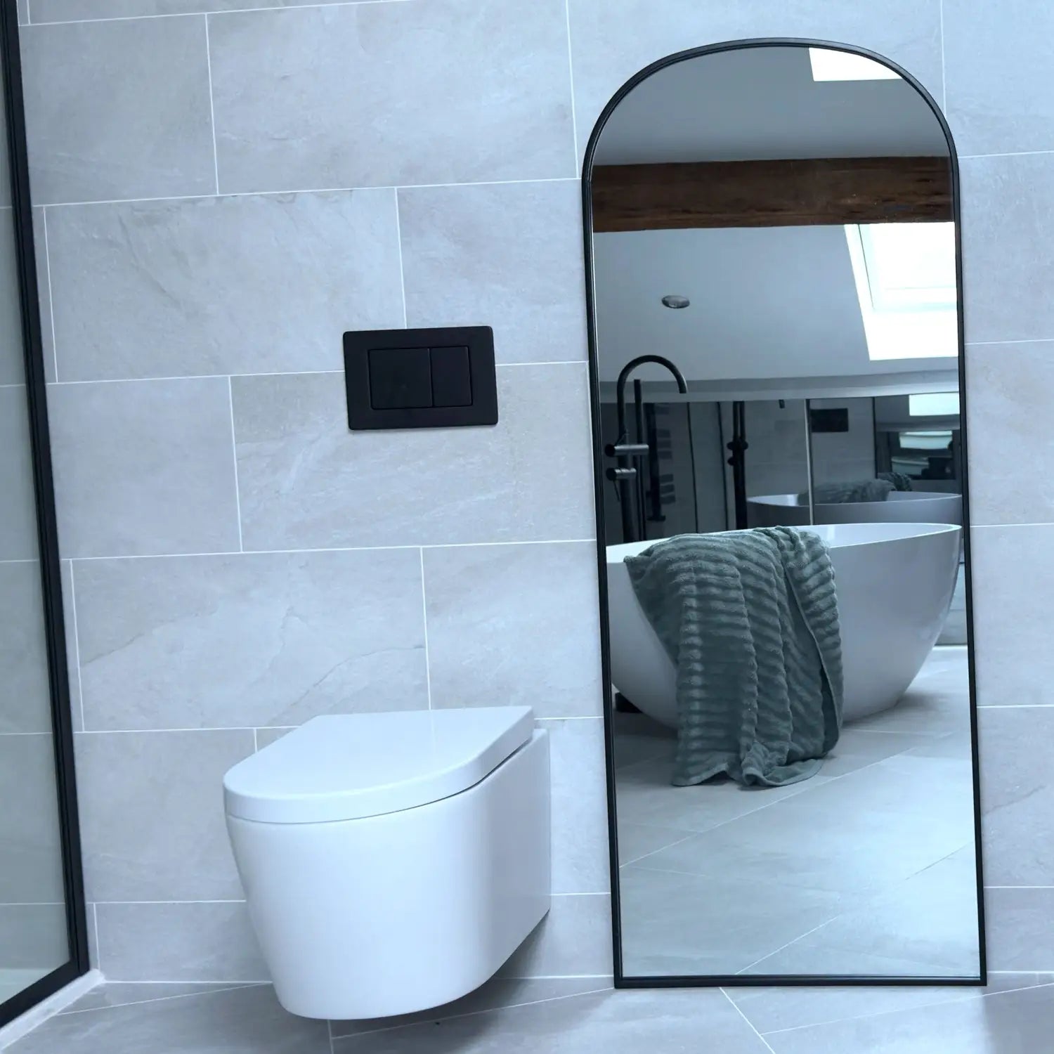 Yōko - Metal Gentle Arch Mirror | 150cm x 60cm | Black