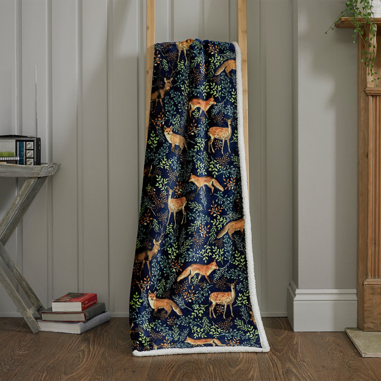 Snuggle Warm Fleece 140x180cm Throw Fox & Deer Navy