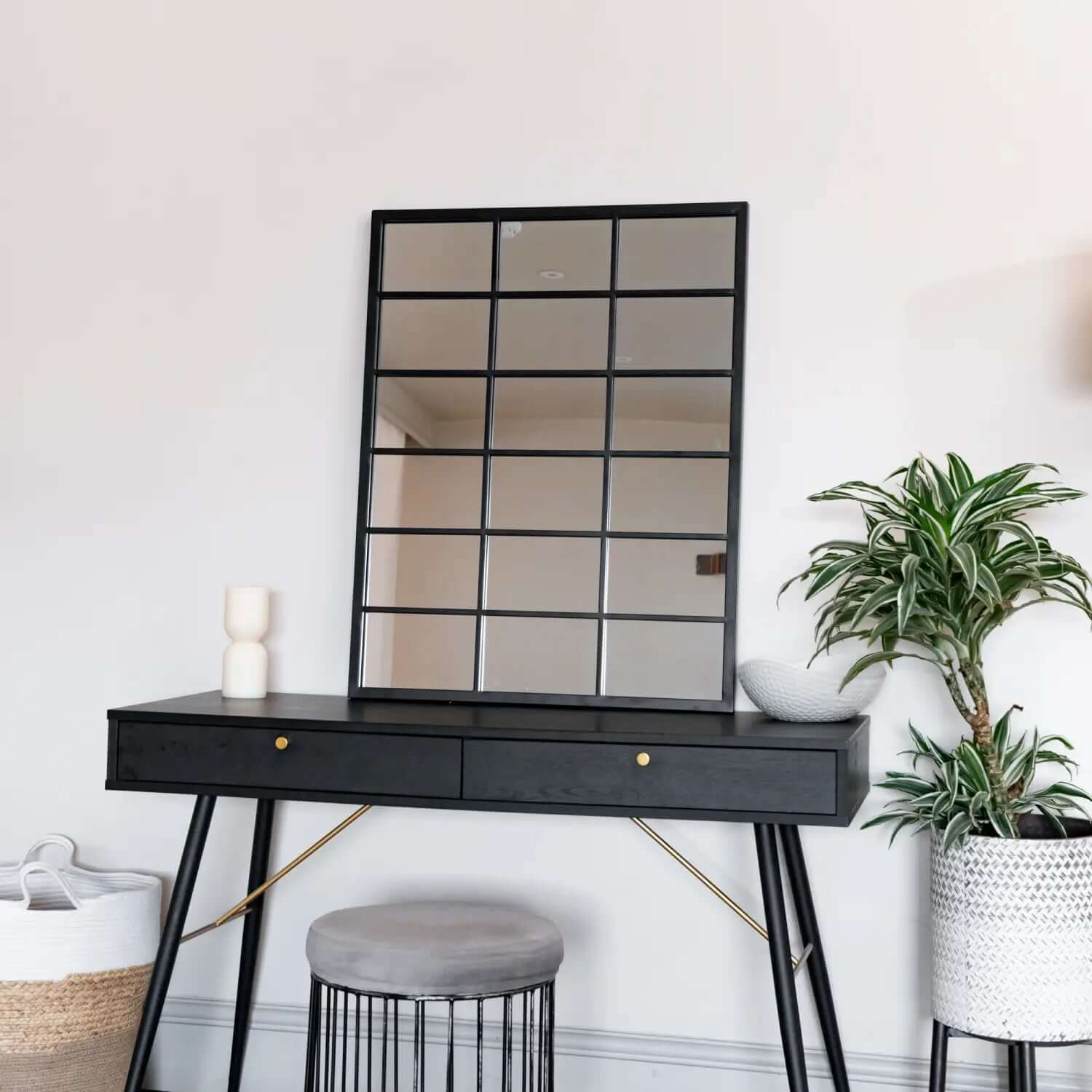 Kyō - Metal Rectangle Lattice Window Mirror | 90cm x 70cm | Black