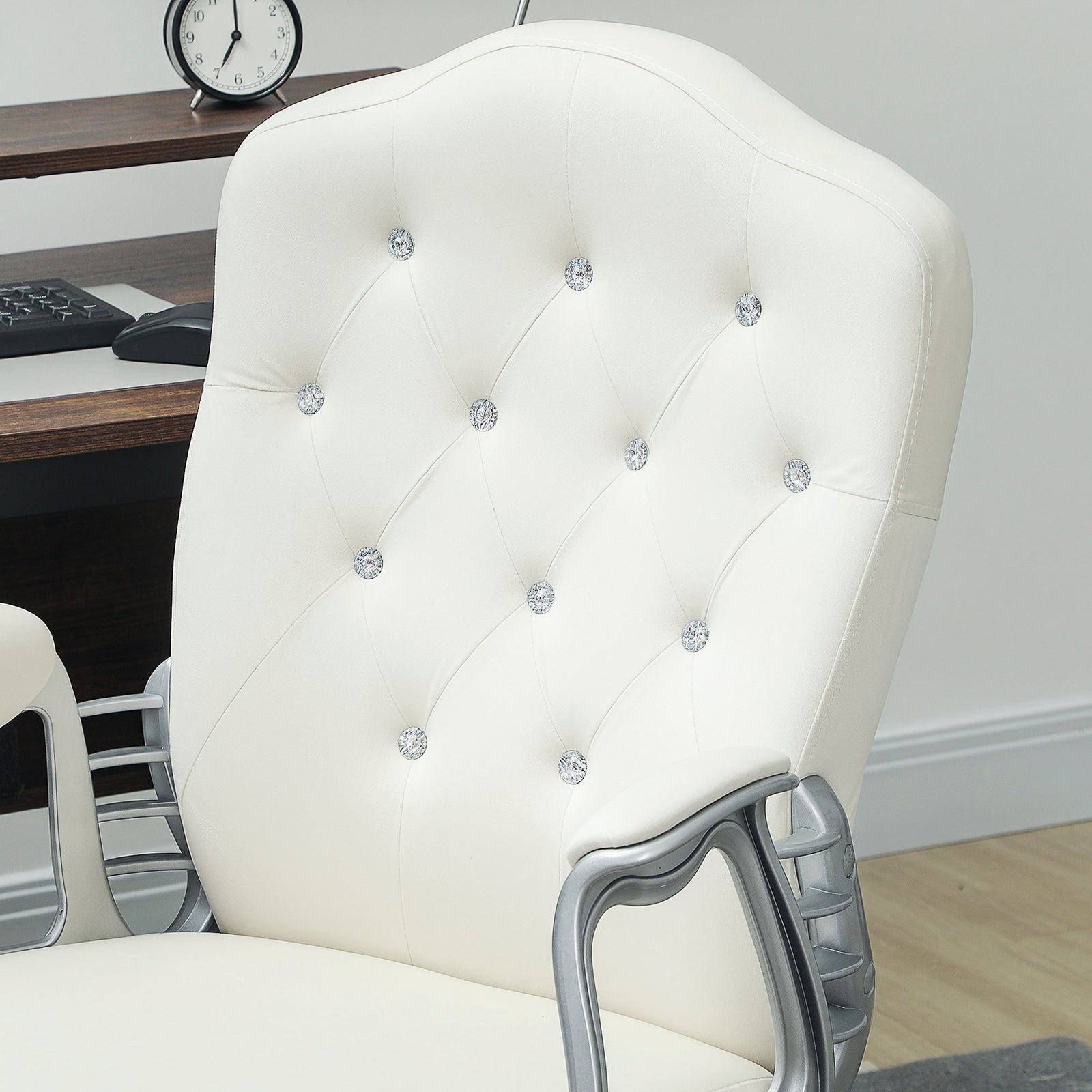 Office Chair with Adjustable Height Tilt Function | Cream