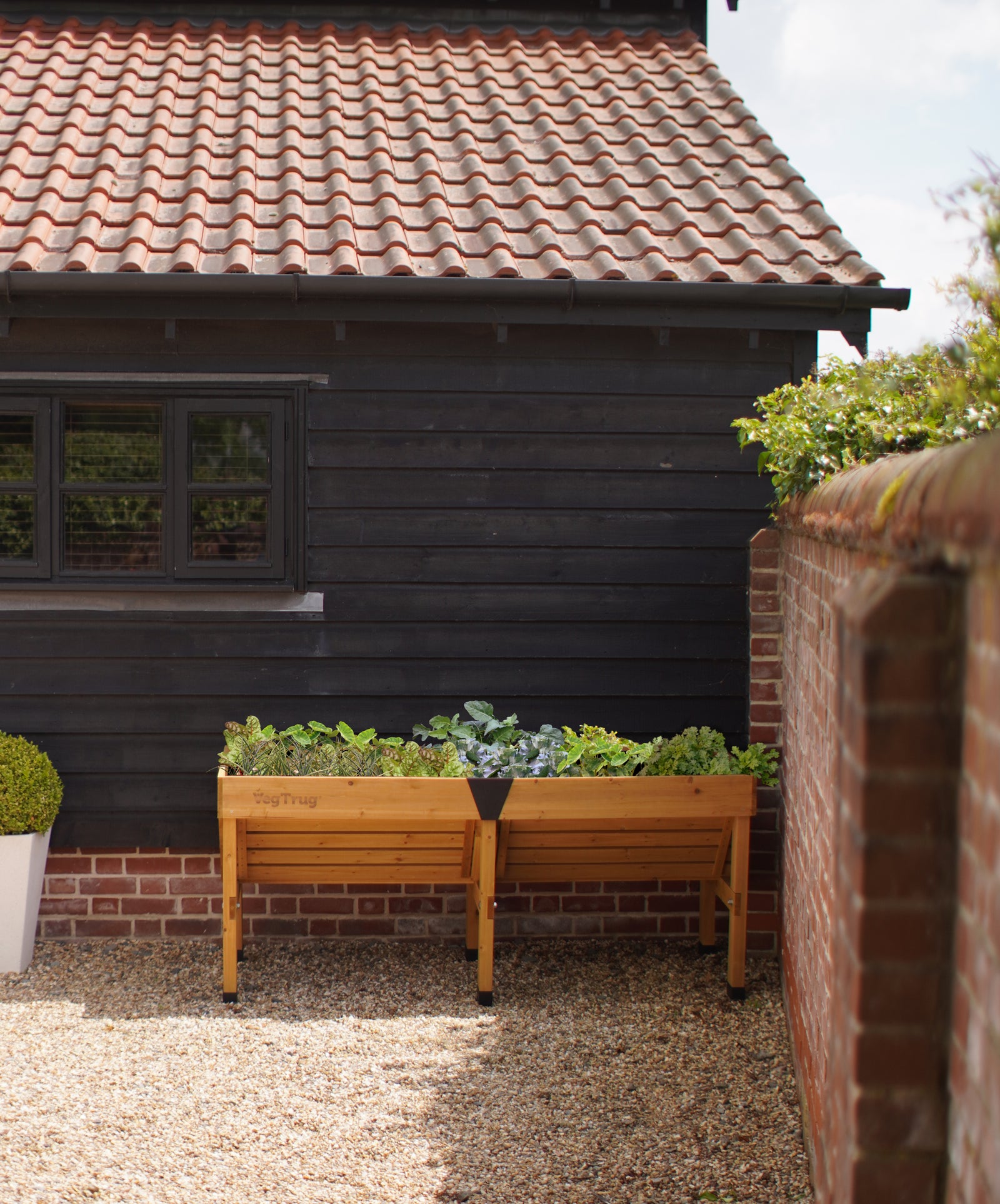 Medium Classic Planter