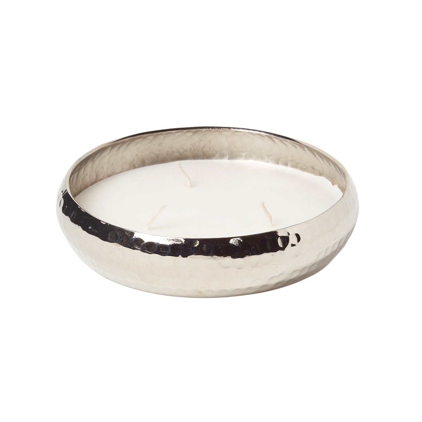 HOMESCAPES Silver Hammered Vanilla Scented Candle - 15 Cm