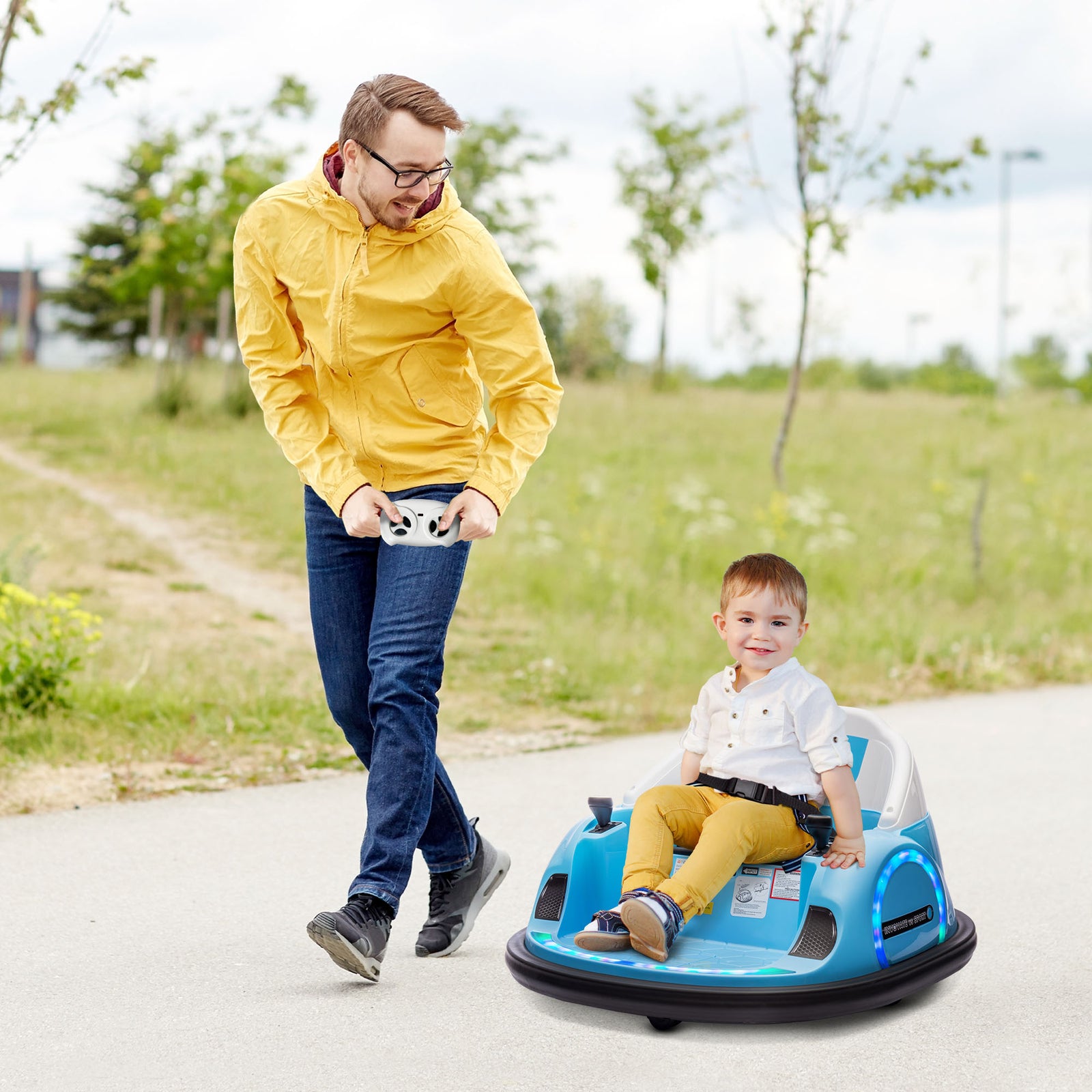 360° Rotation 12v Kids Bumper Car W/ Remote Control | Blue