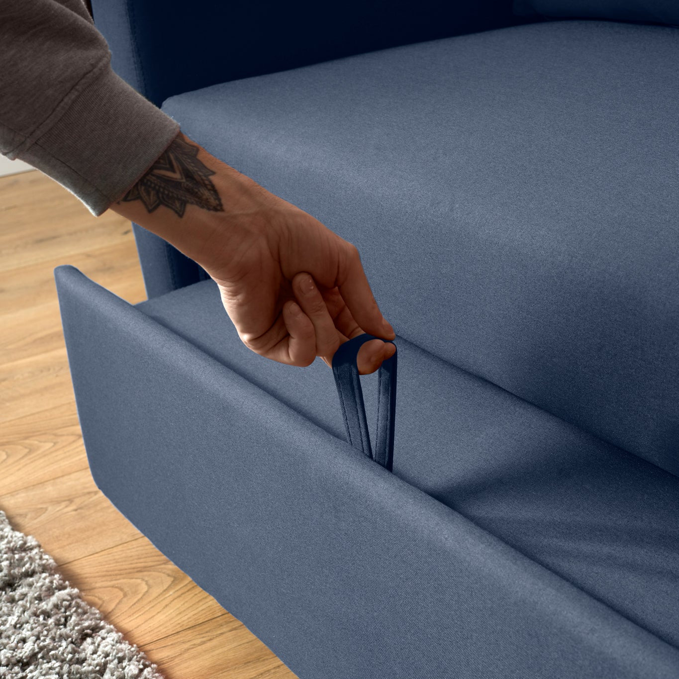 2-seater Pull Out Sofa Bed - Convertible Sleeper Sofa | Blue