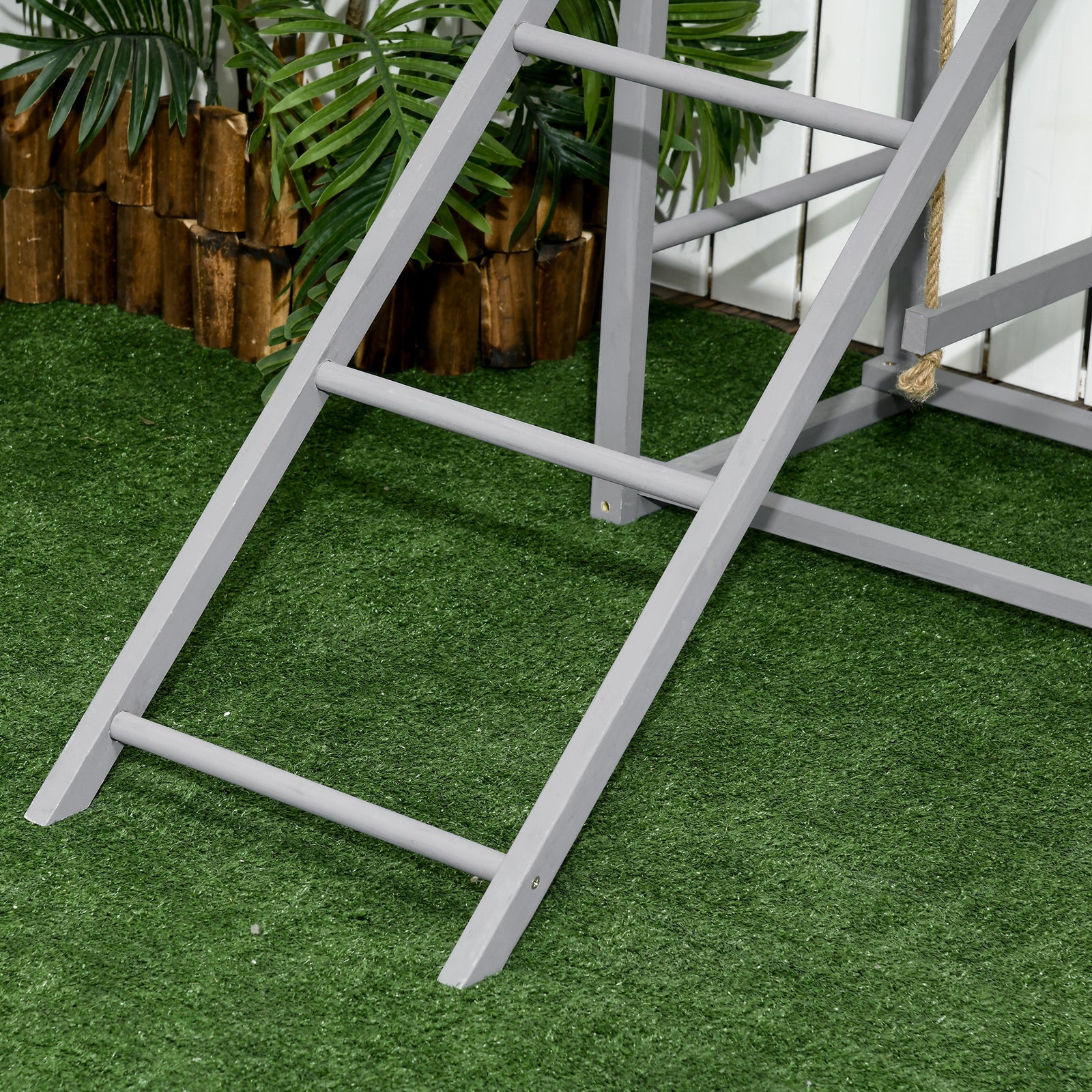 Pawhut Chicken Activity Play Chicken Coop With Swing Set For 3-4 Chickens, Grey
