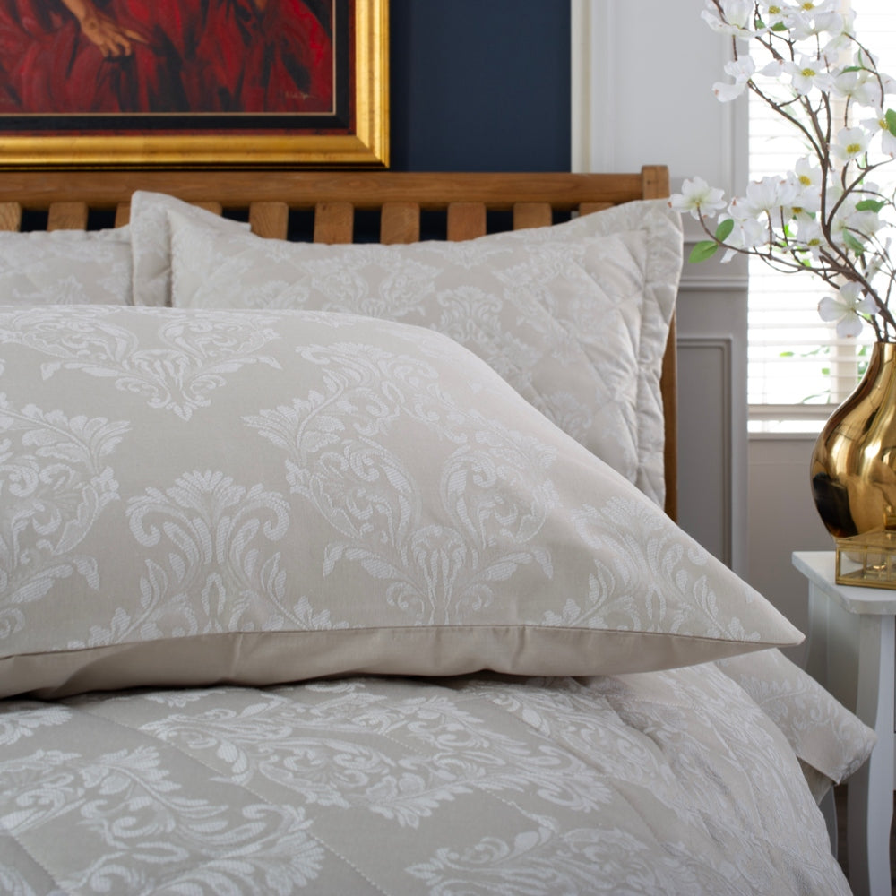 Versailles Jacquard Bedding – Delicate Detailing, Luxurious Comfort | King | Natura