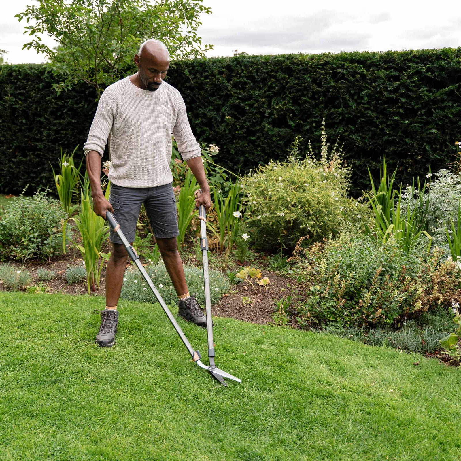 Surecut Adjustable Height Long-handled Lawn Shears