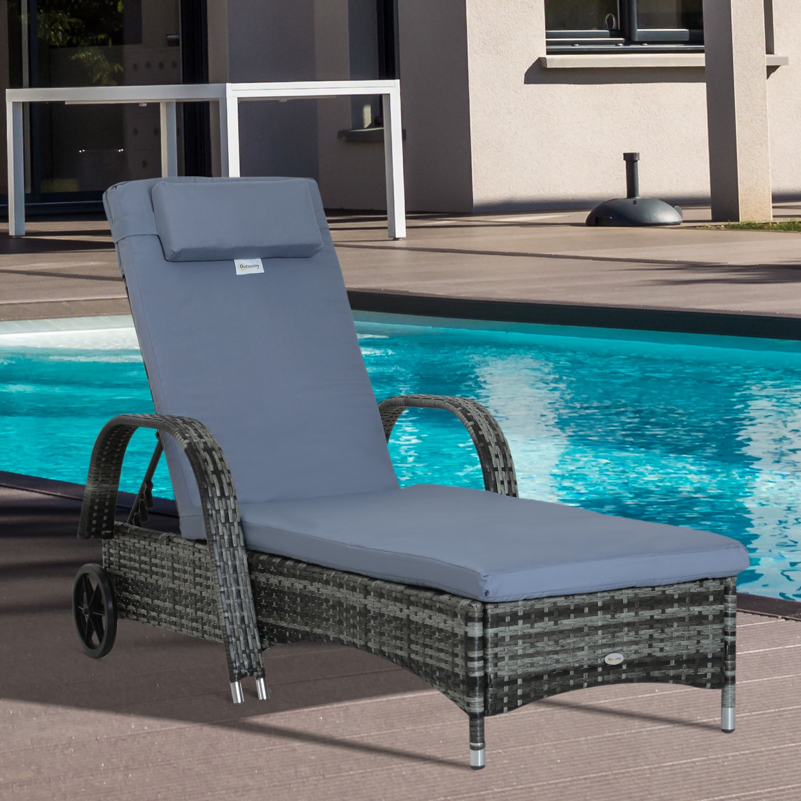 Adjustable Rattan Sun Lounger W/ Cushion