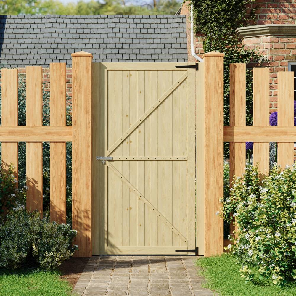 90cm W X 180cm H Solid Wood Panel Door With Natural Finish, Classic Vertical Plank Design With Door Latch