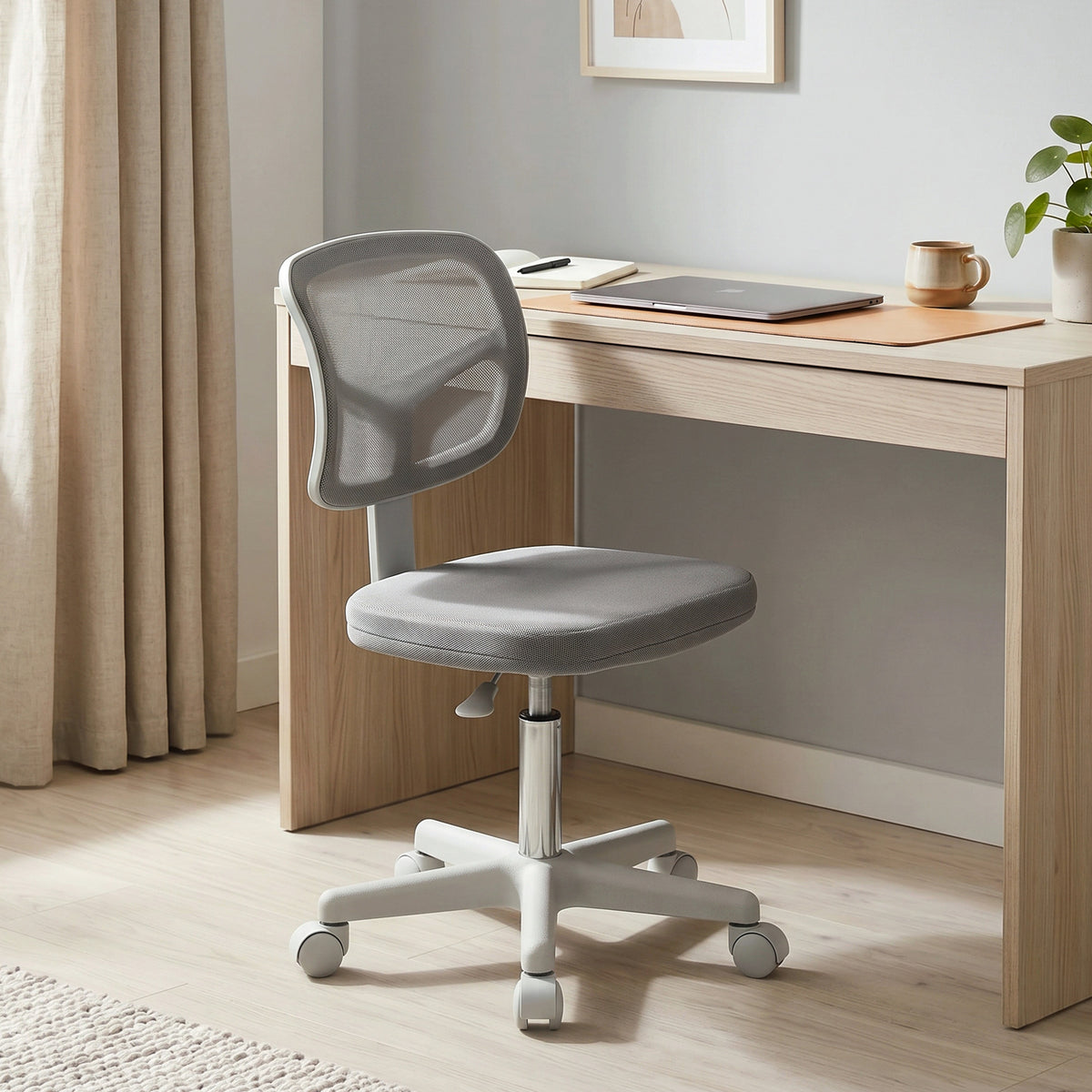 Vinsetto Small Office Chair Without Arms, Swivel Mesh Desk Chair, Dark Grey