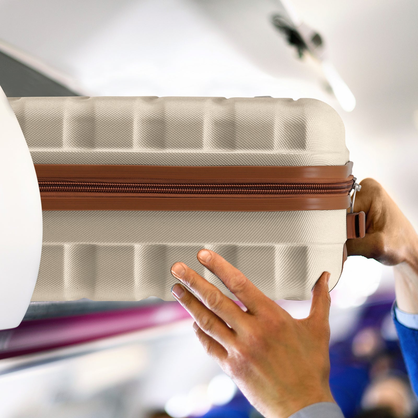 55x40x20cm Lightweight Luggage Hard Shell Cabin Suitcase 60+ Airlines Approved - Carry On Case - 4 Wheels | 55 x 40 x 20cm | Cream
