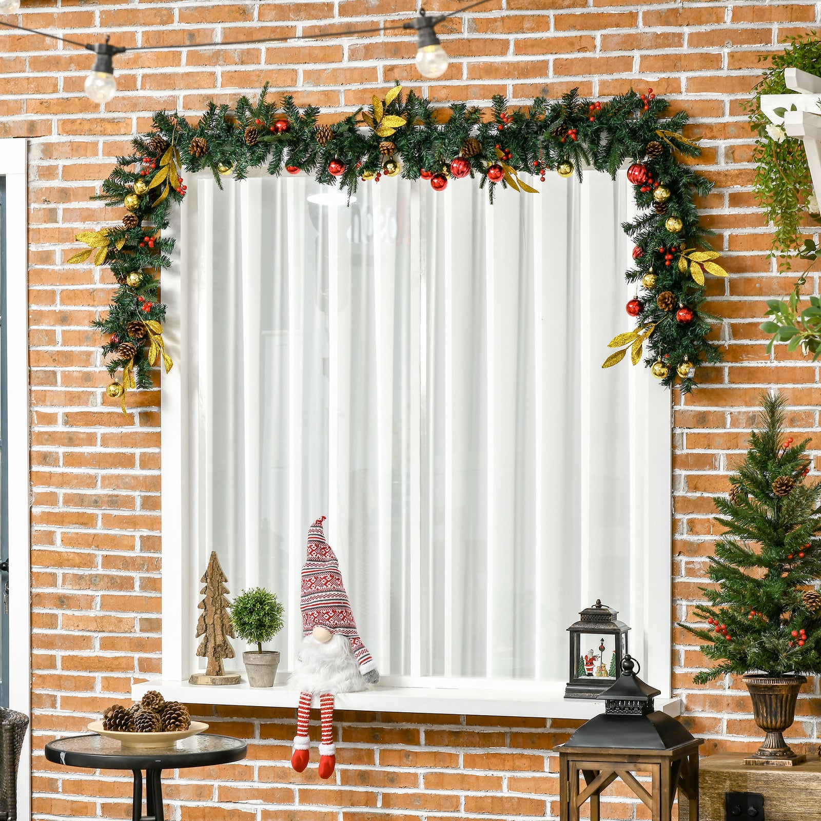2.7m Artificial Christmas Garland Pine Cones
