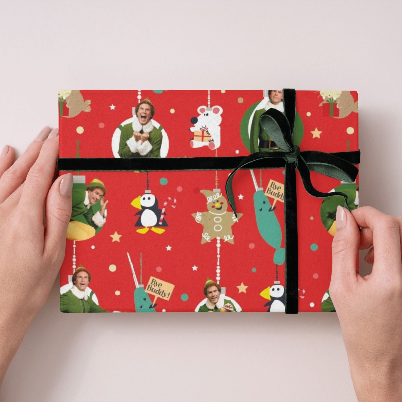 Christmas Gift Wrap, 4 Sheet 4 Tag, Official Product