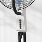 HOMCOM Spray Misting Fan, Floor Fan With Water Mist Spray And 3 Speeds