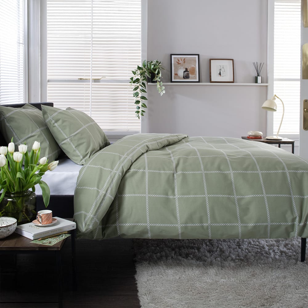 Crossley Heath 100% Cotton Duvet Set – Classic Comfort, Everyday Luxury | Super King | Green
