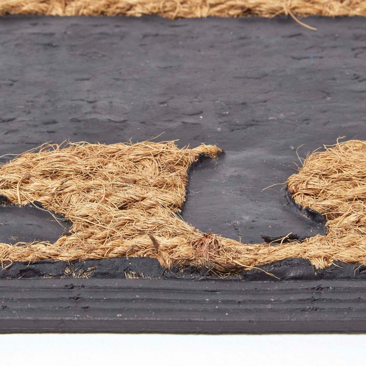 HOMESCAPES Black Cat Silhouette Non-slip Coir Doormat