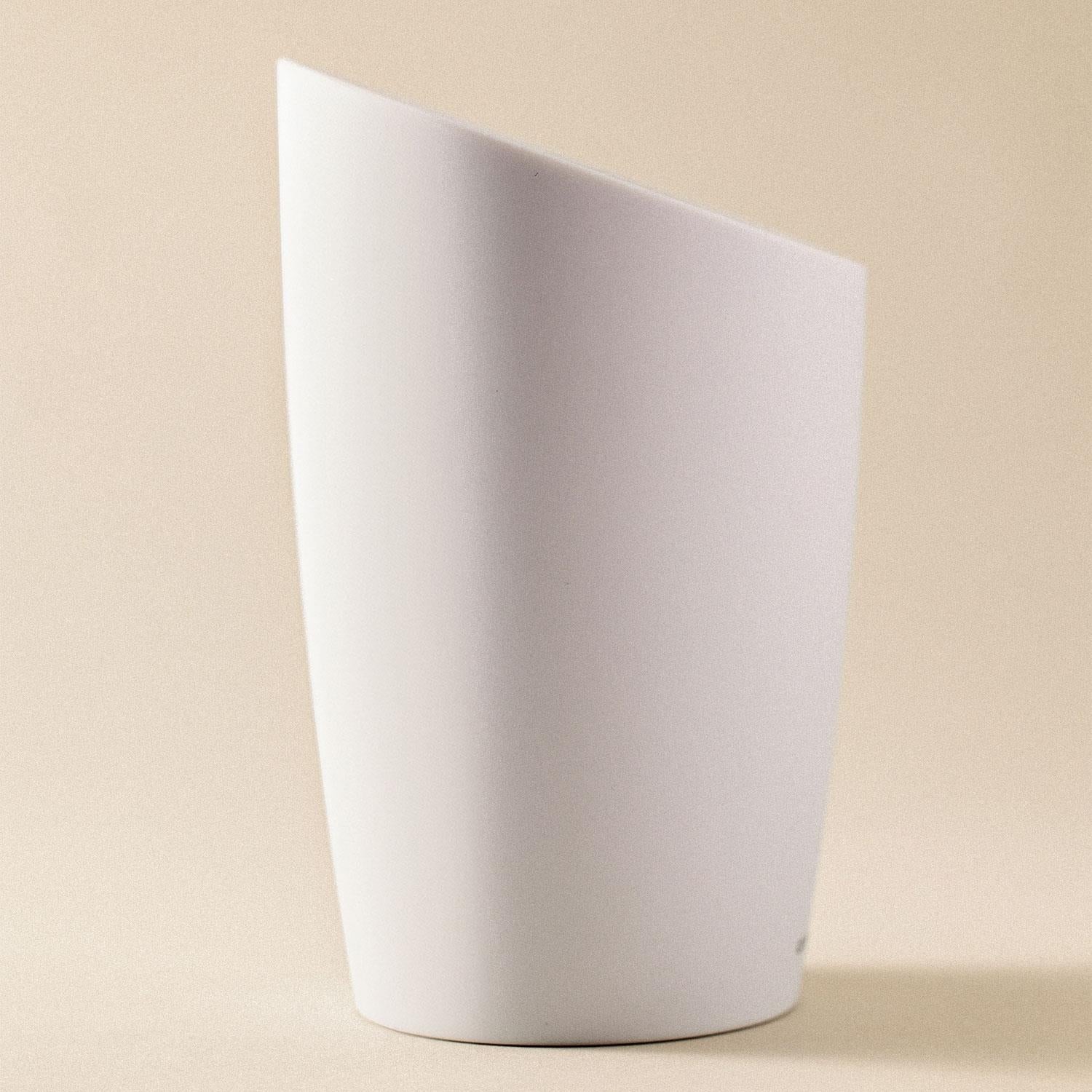 Soap Dispenser 300ml, Matt White, Unique Design, Saku Collection