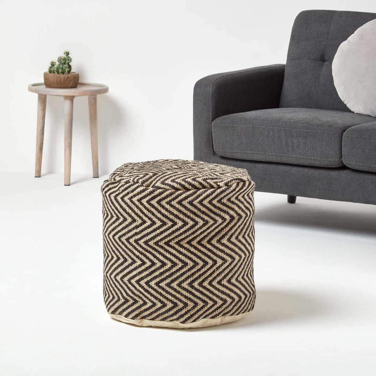 HOMESCAPES Black And Cream Chevron Pattern Circular Pouffe