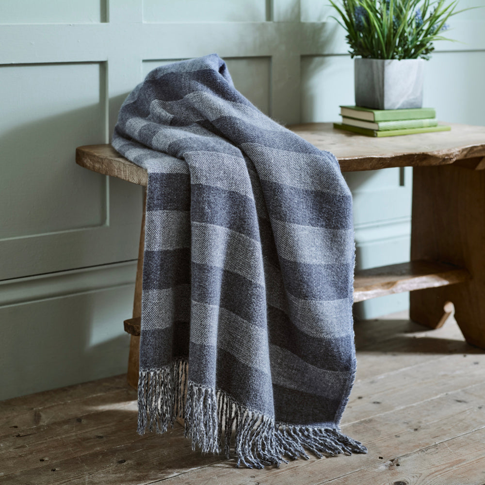 Elgin Supersoft Yarn Dyed Jacquard 130x160cm Throw Blankets | 130cm x 160cm | Navy Blue