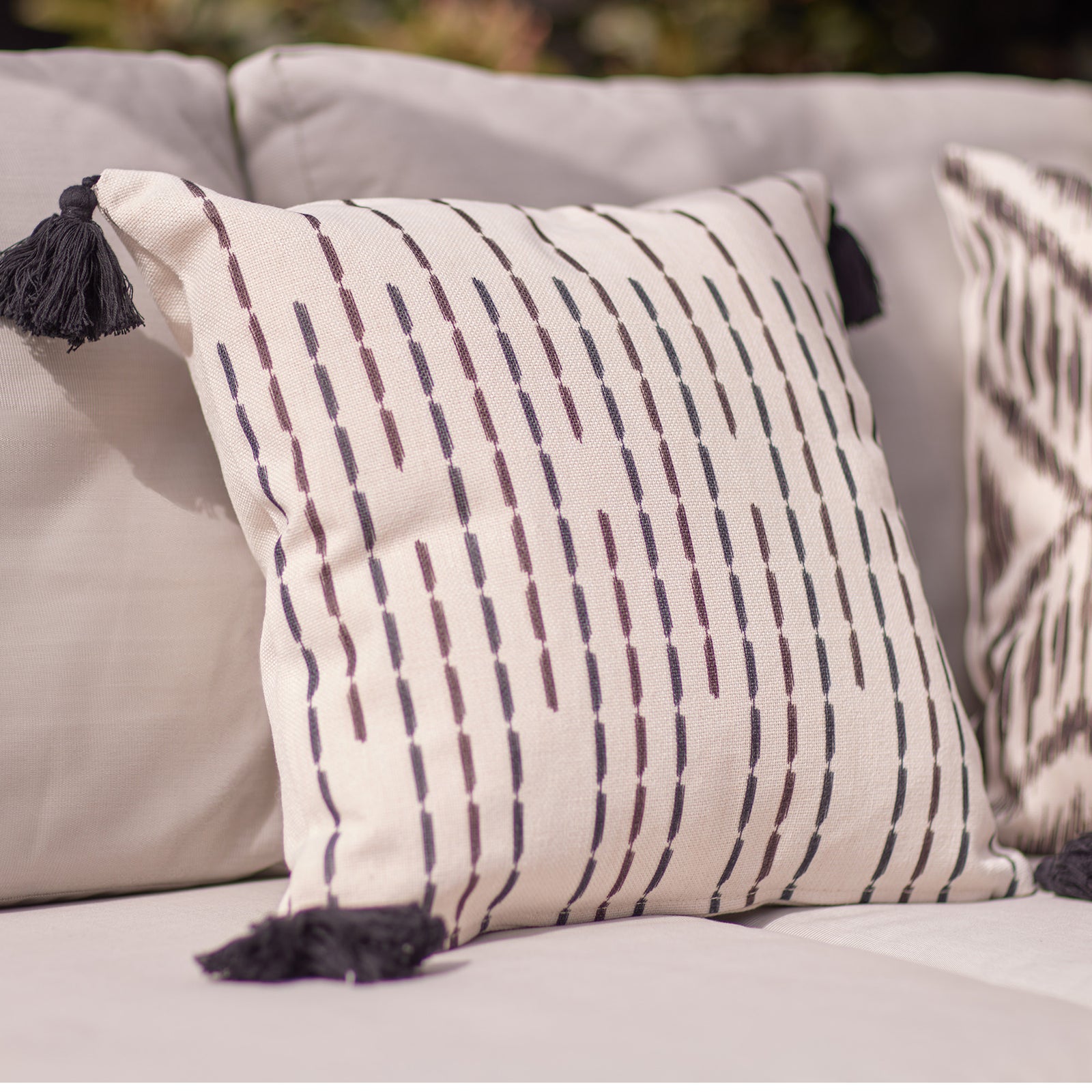 Tropical Lemon Cushion Set Of 4