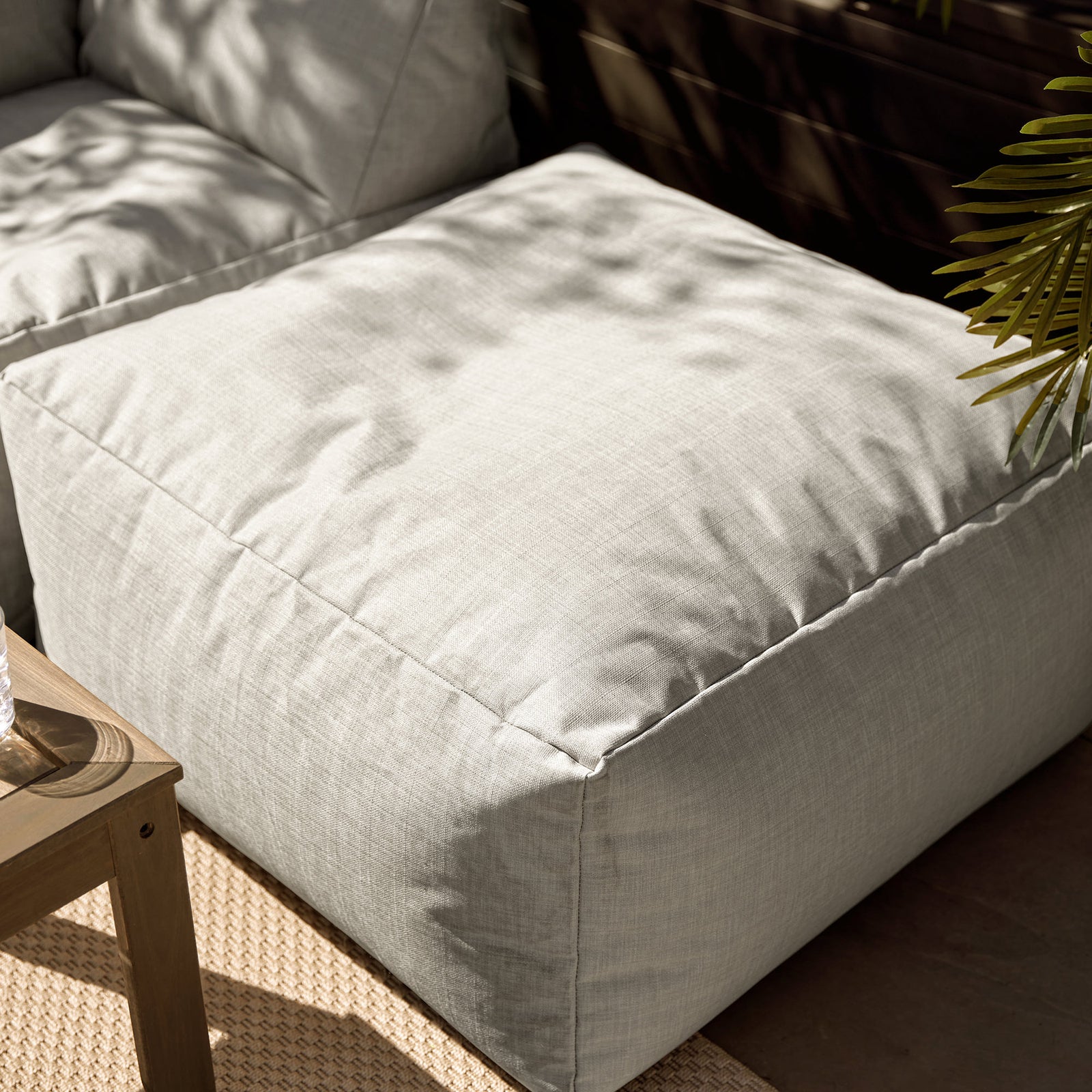 Tetra Outdoor Extra Large Pouffe