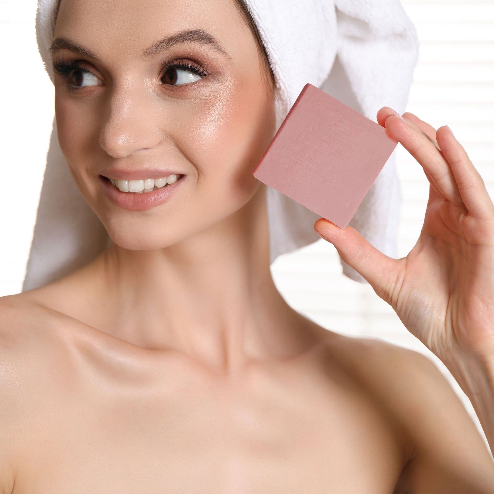 No.80 Rose Anti-ageing Cleansing Facial Bar 100g For Hydration And Brightening