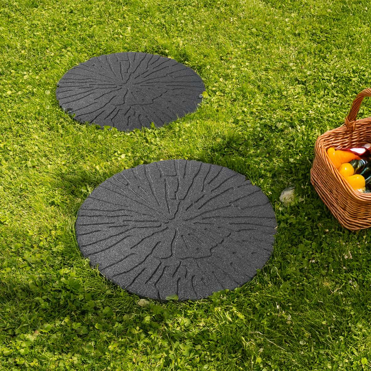 Rubber Stepping Stone Grey Log Design Garden Decoration | Set of 4 | Grey