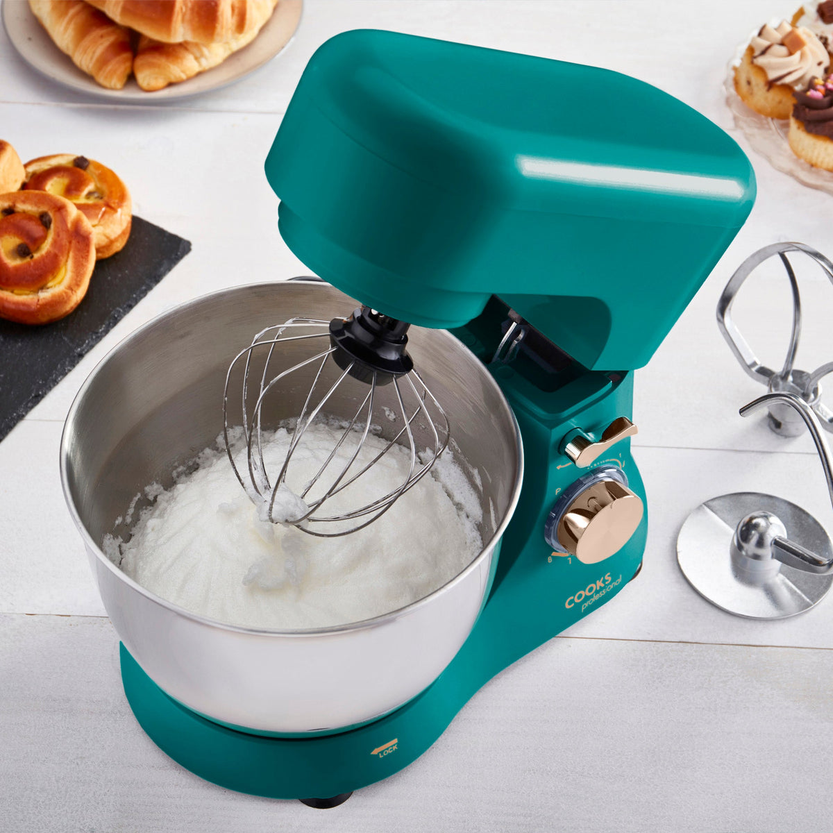 Cooks Professional 4.5l Stand Mixer With 8 Speeds