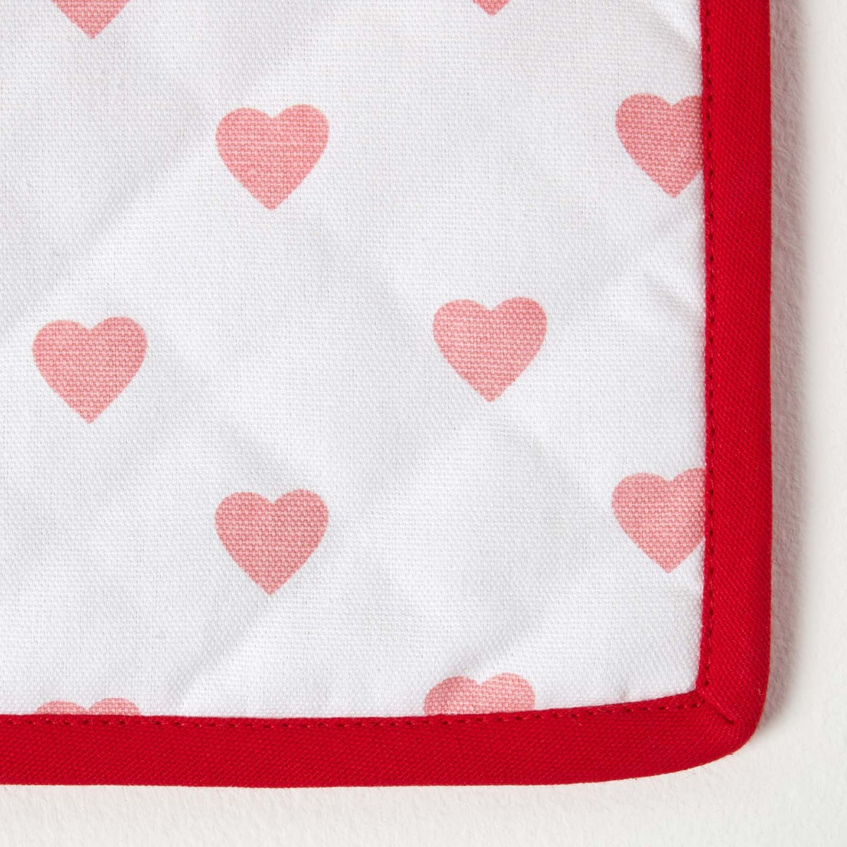 HOMESCAPES Red Hearts Cotton Pot Holder