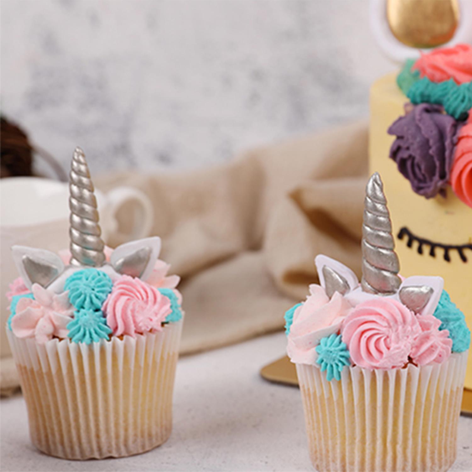 Large Unicorn Cake Decoration  With 1 Horn, 2 Ears And 2 Eyelashes, Silver