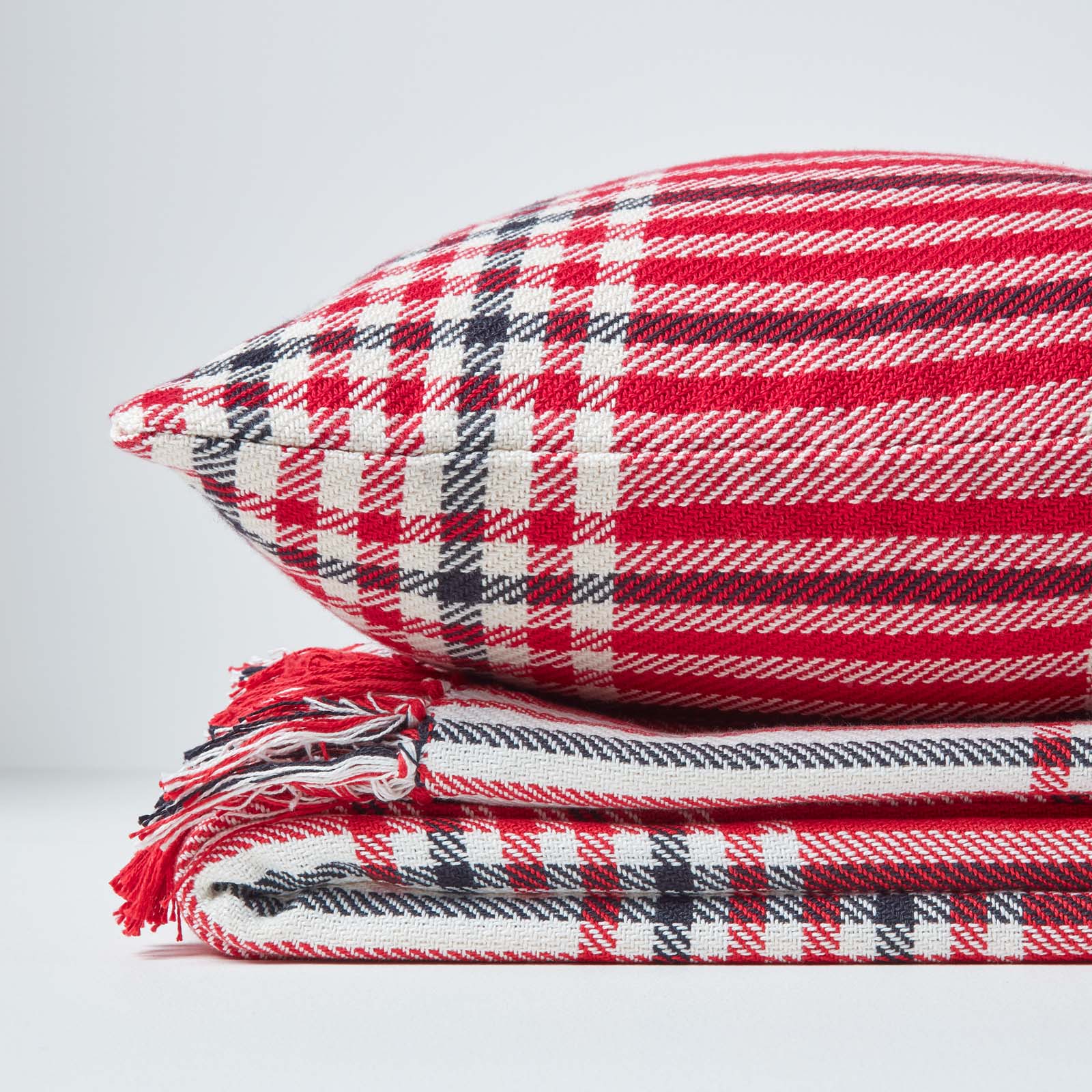 Tartan Check Pattern Cushion Cover | 45cm x 45cm | Red