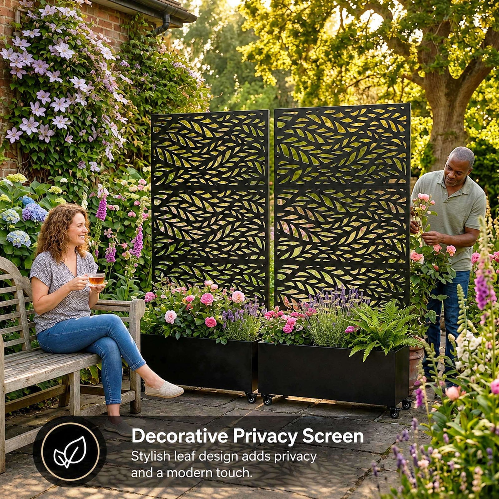 Metal Privacy Screen With Plant Pot - Leaf | Black