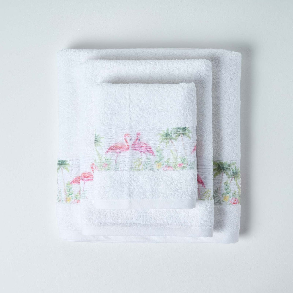 HOMESCAPES White Flamingo Hand Towel