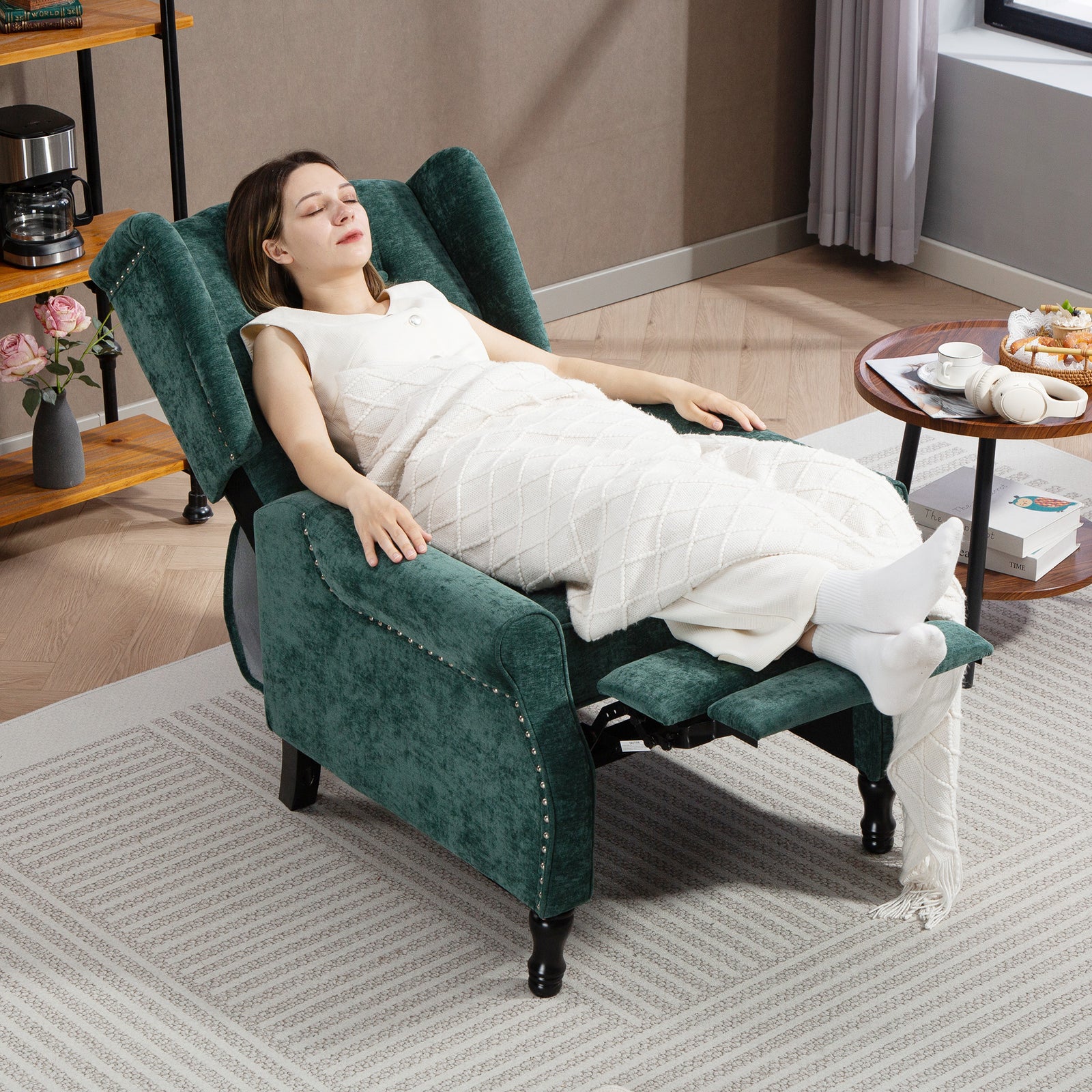 Manual Reclining Armchair W/ Footrest | Green