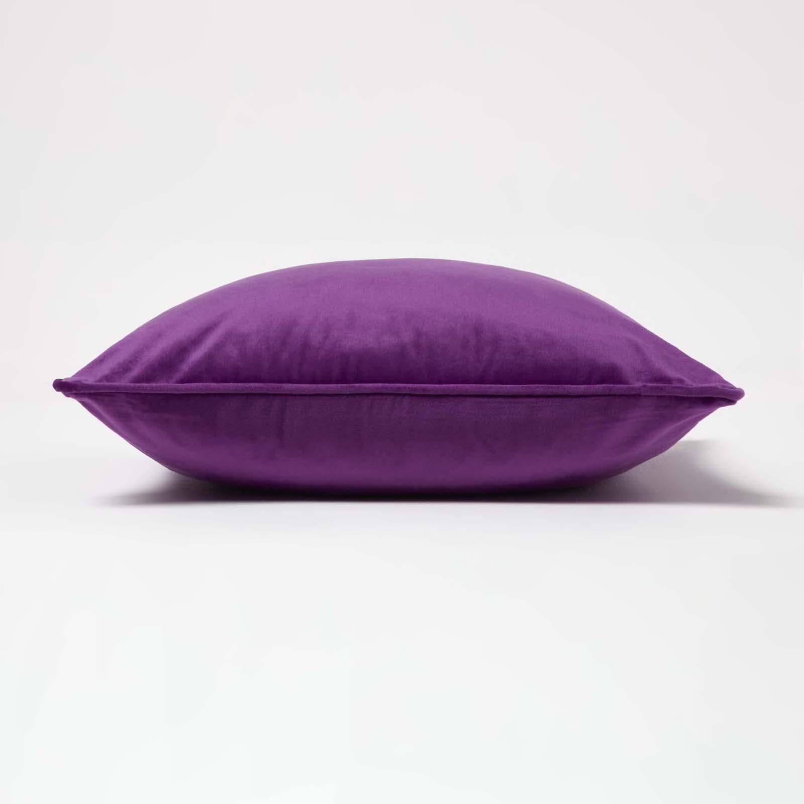 Filled Velvet Cushion With Piped Edge 46 X 46 Cm | 45cm x 45cm | Purple